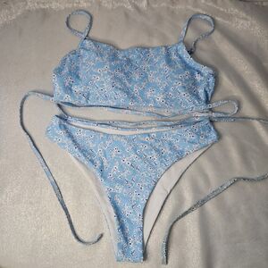 Blue & white Floral Bikini Sz M